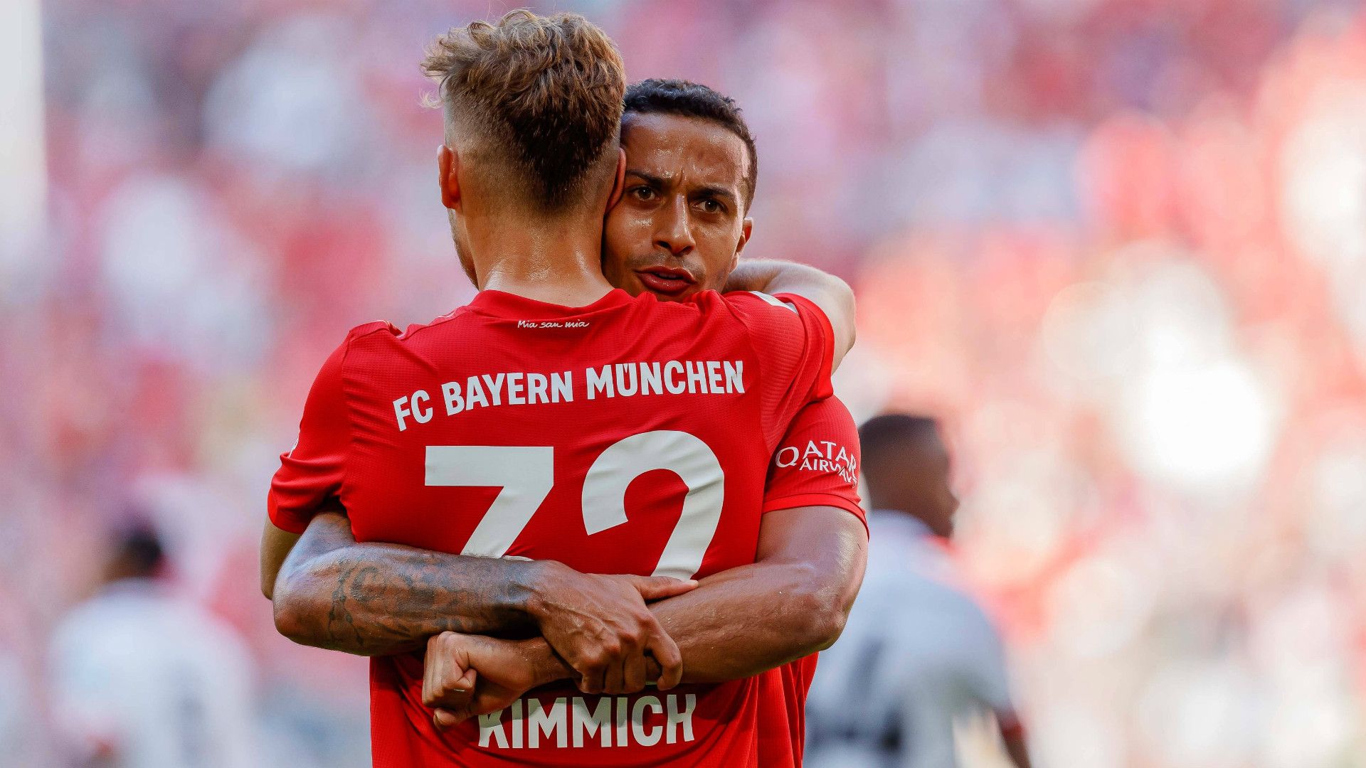 GERMANY ONLY: JOSHUA KIMMICH THIAGO ALCANTARA BAYERN MÜNCHEN BUNDESLIGA 31082019