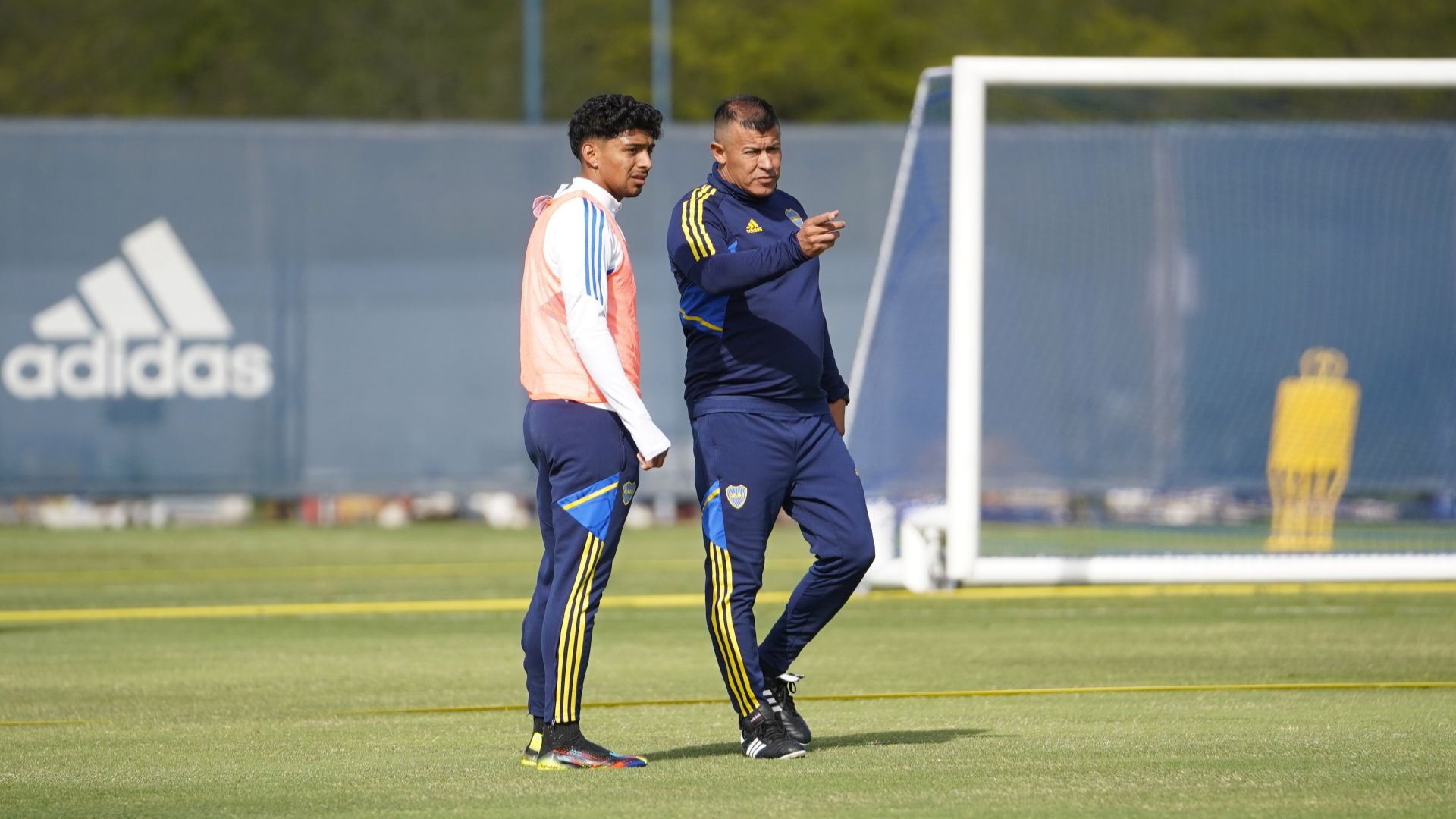 jorge almiron cristian medina boca entrenamiento 2023