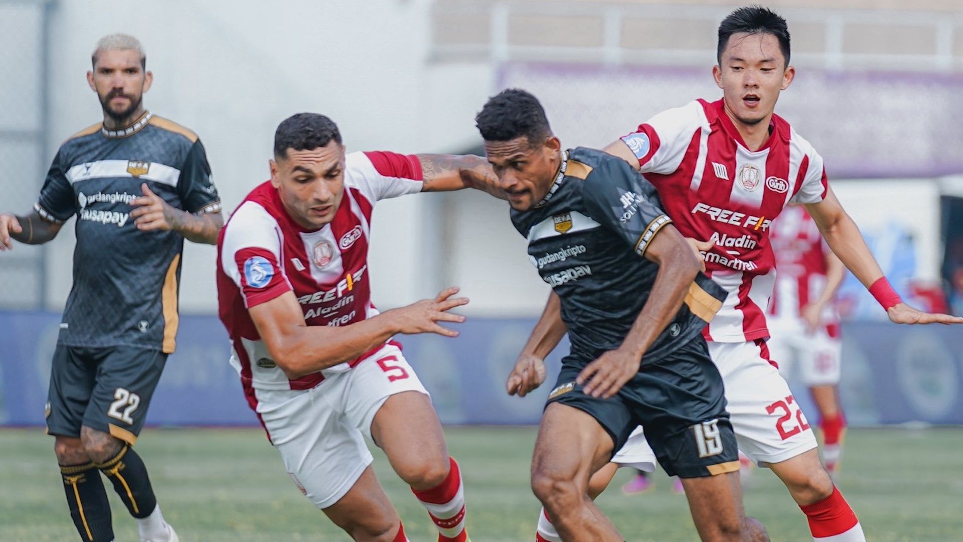 Dewa United vs Persis Solo