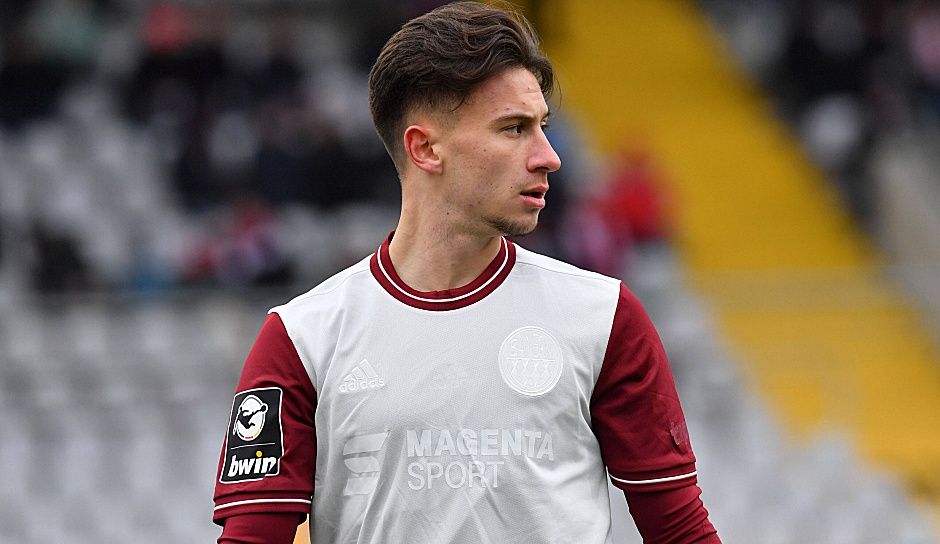 ONLY GERMANY Nicolas Kühn FC Bayern München