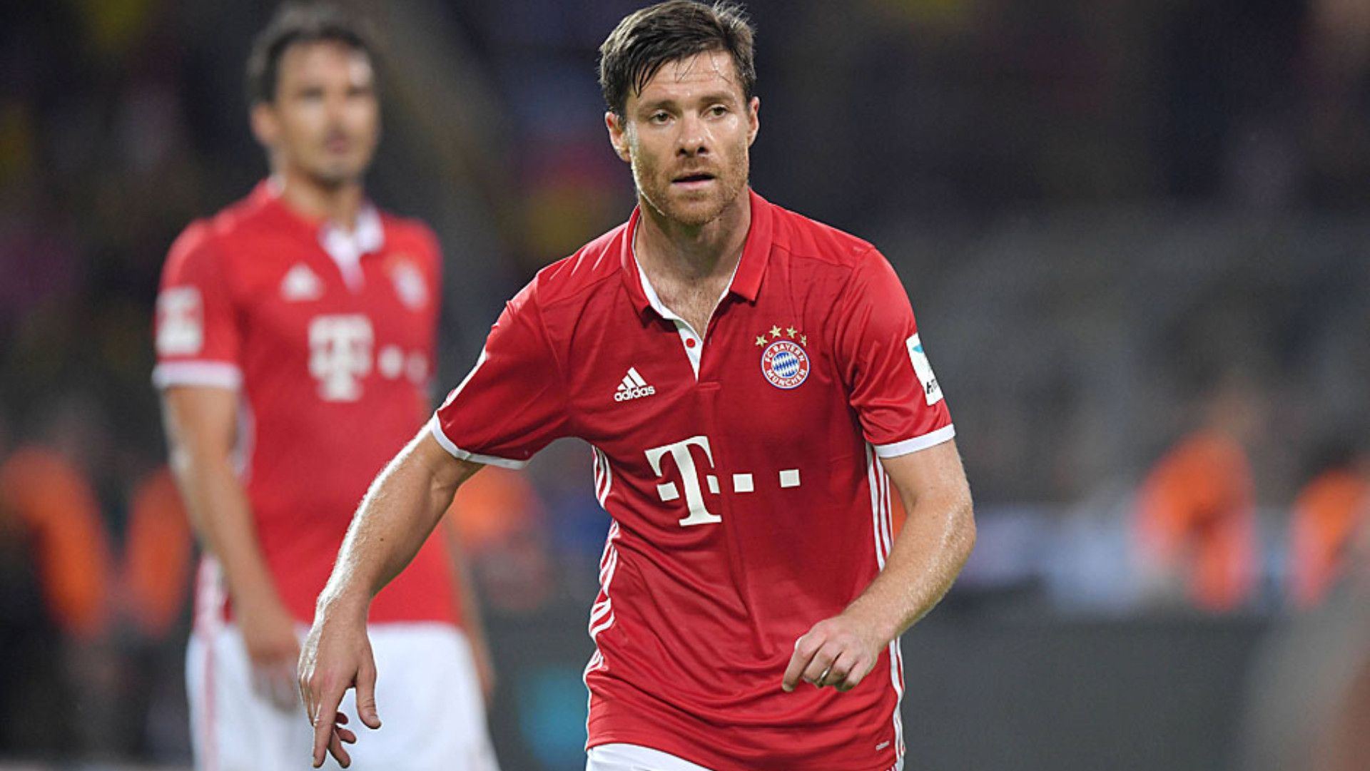 XABI ALONSO BAYERN MÜNCHEN
