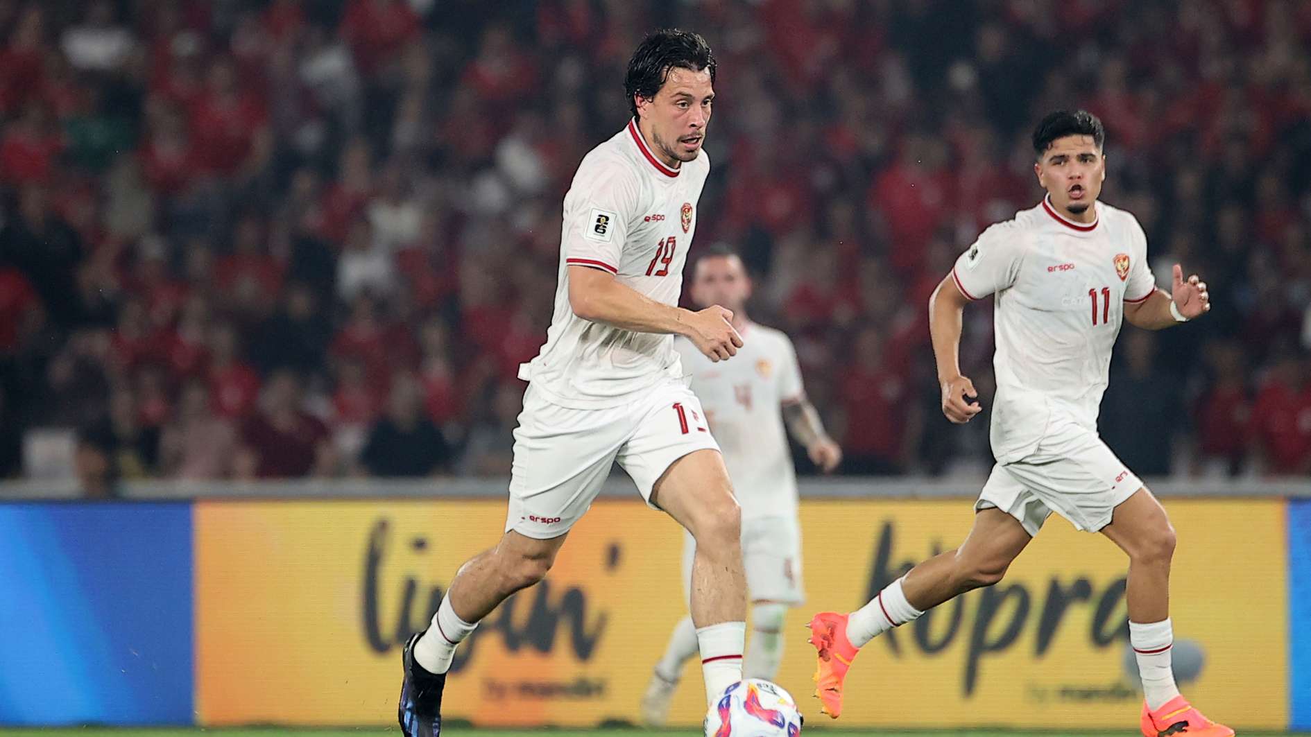 Thom Haye - Indonesia Vs Filipina