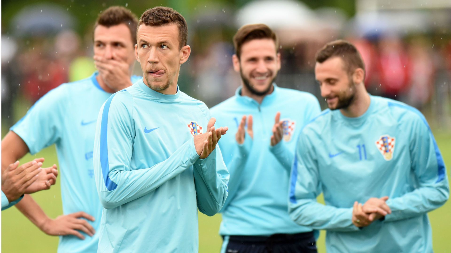 Mario Mandzukic Ivan Perisic Marcelo Brozovic croatia training