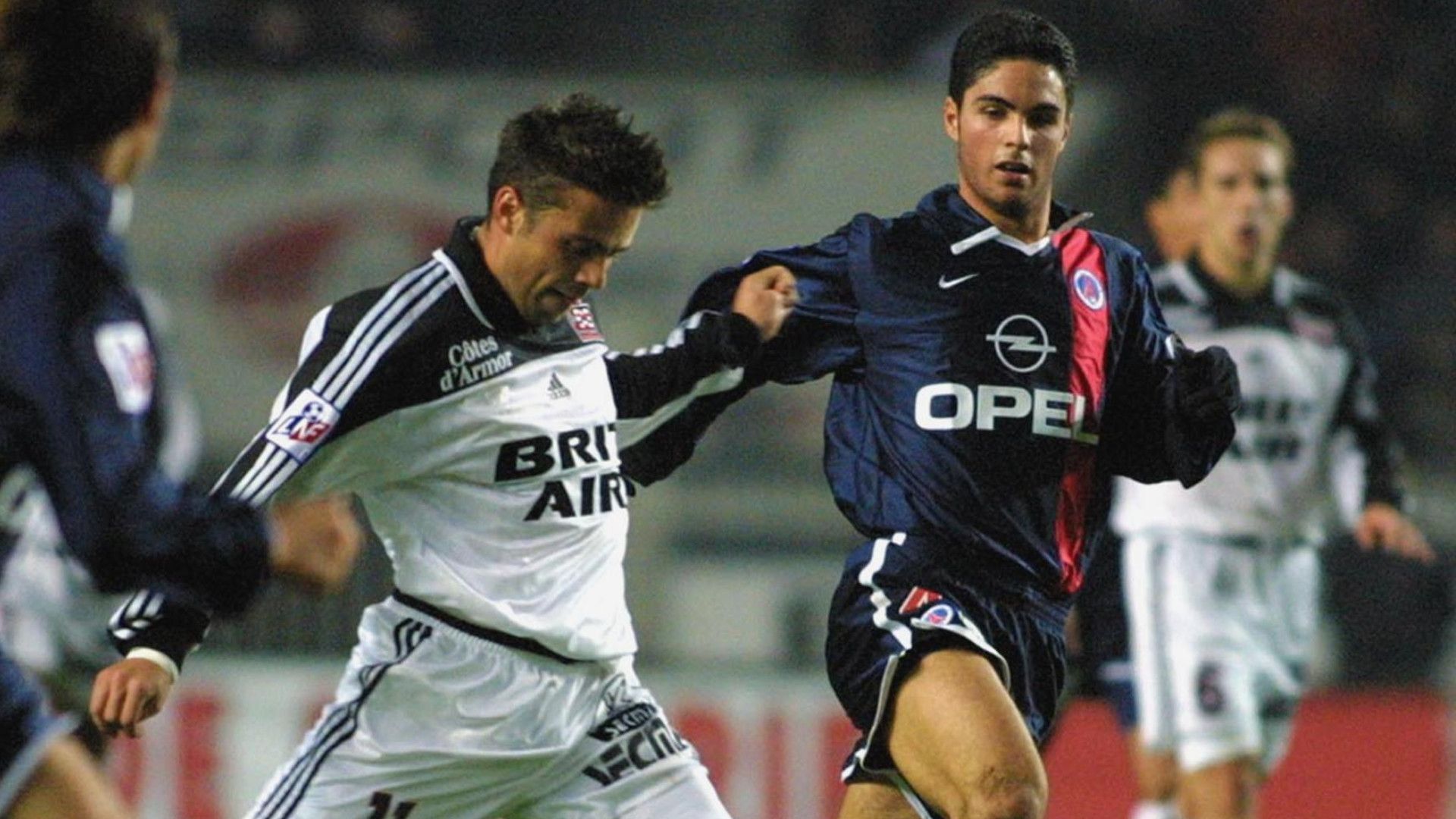 MIKEL ARTETA PSG