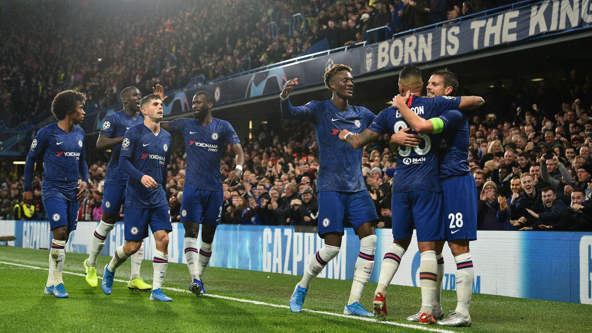 Chelsea Lille celebrate 2019