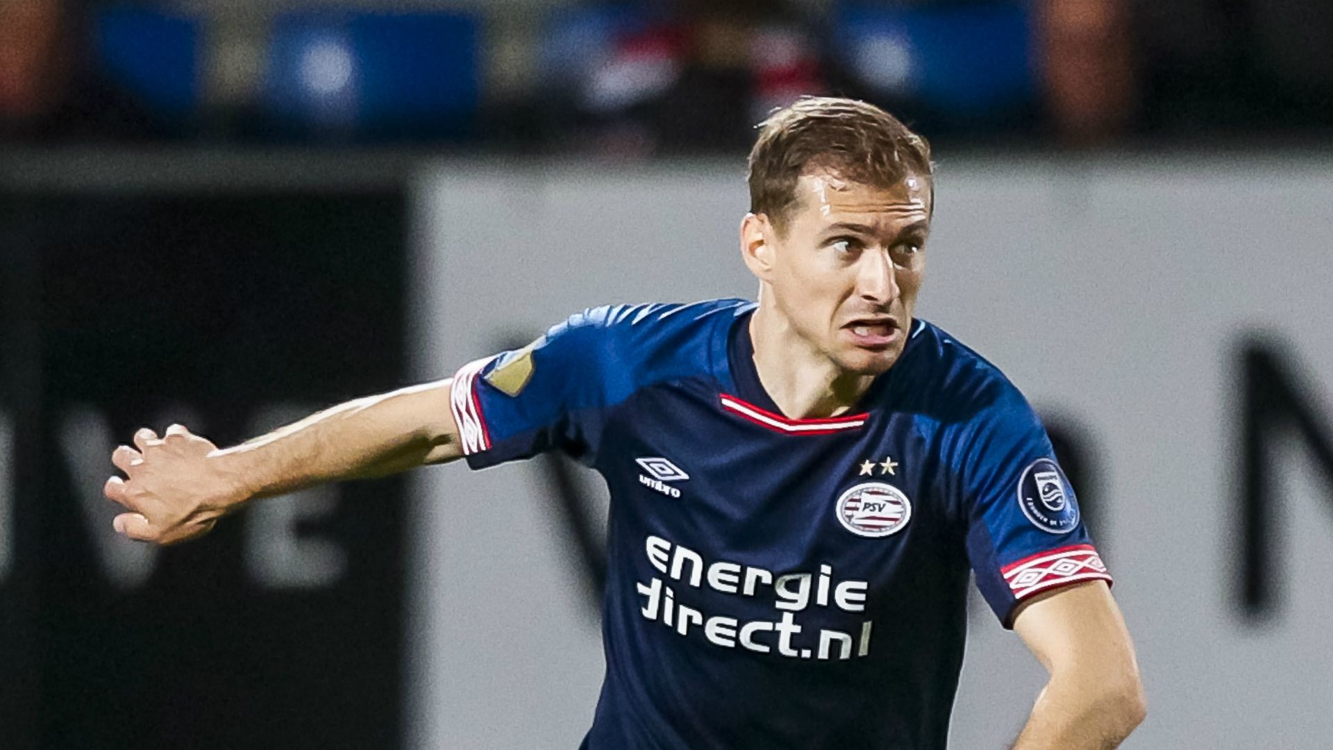 Daniel Schwaab, PSV, 04252019