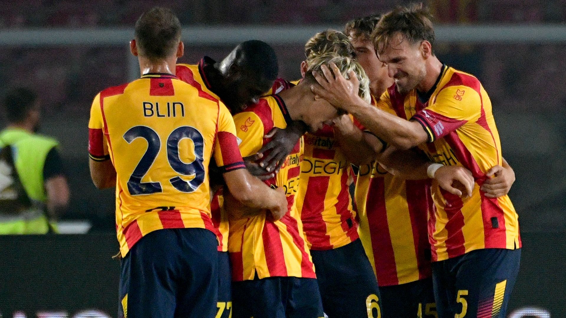 celebrating Lecce Lazio Serie A