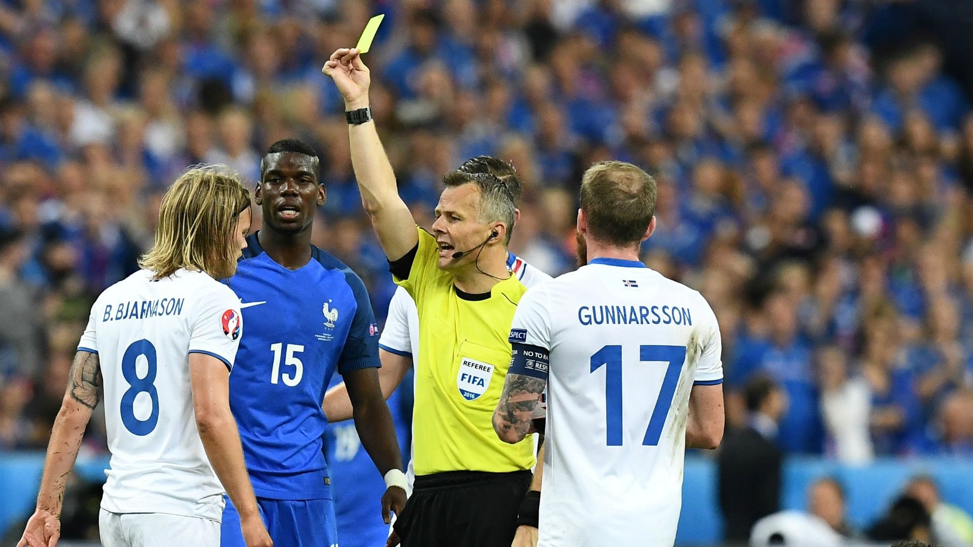 Pogba Bjarnason Kuipers France Iceland Euro 2016 QF 07032016