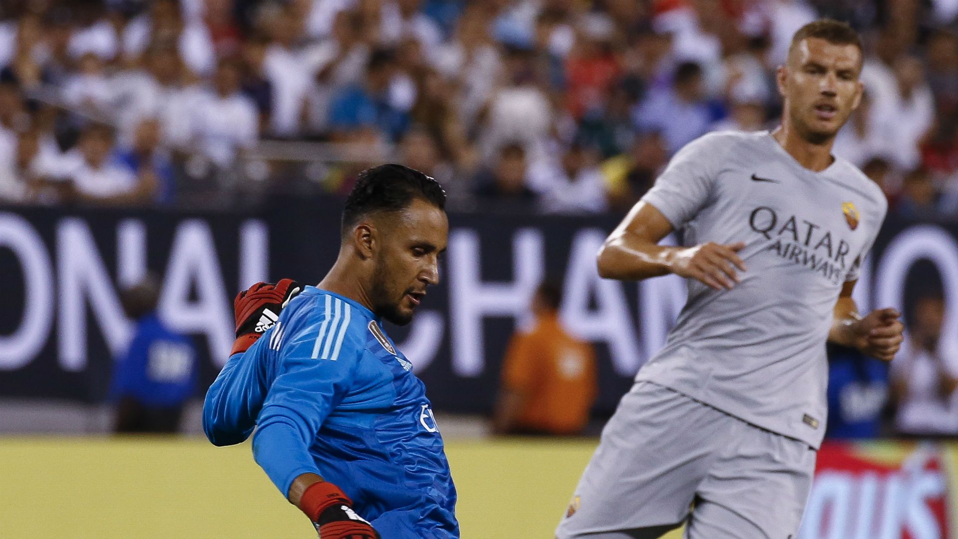 Keylor Navas Edin Dzeko Real Madrid Roma ICC 2018