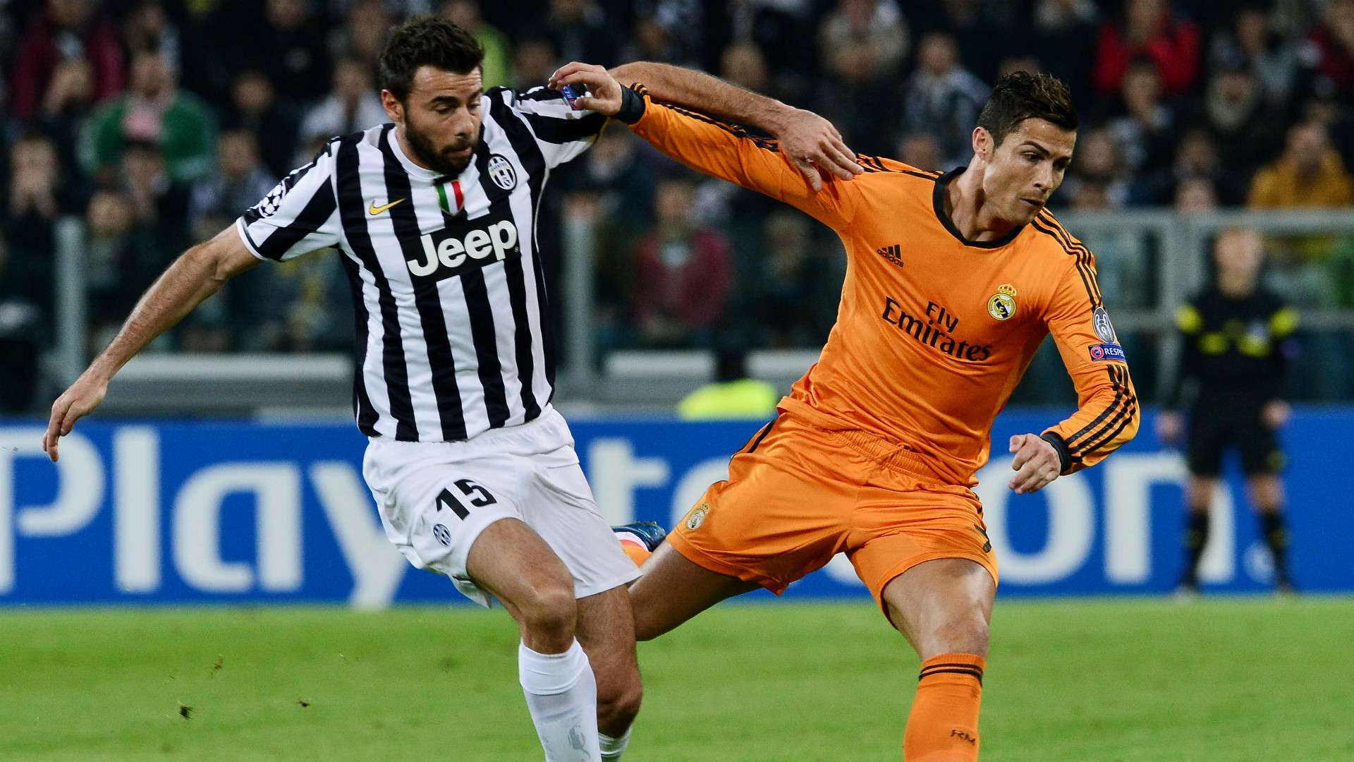 Andrea Barzagli Cristiano Ronaldo Juventus Real Madrid Champions League 05112013
