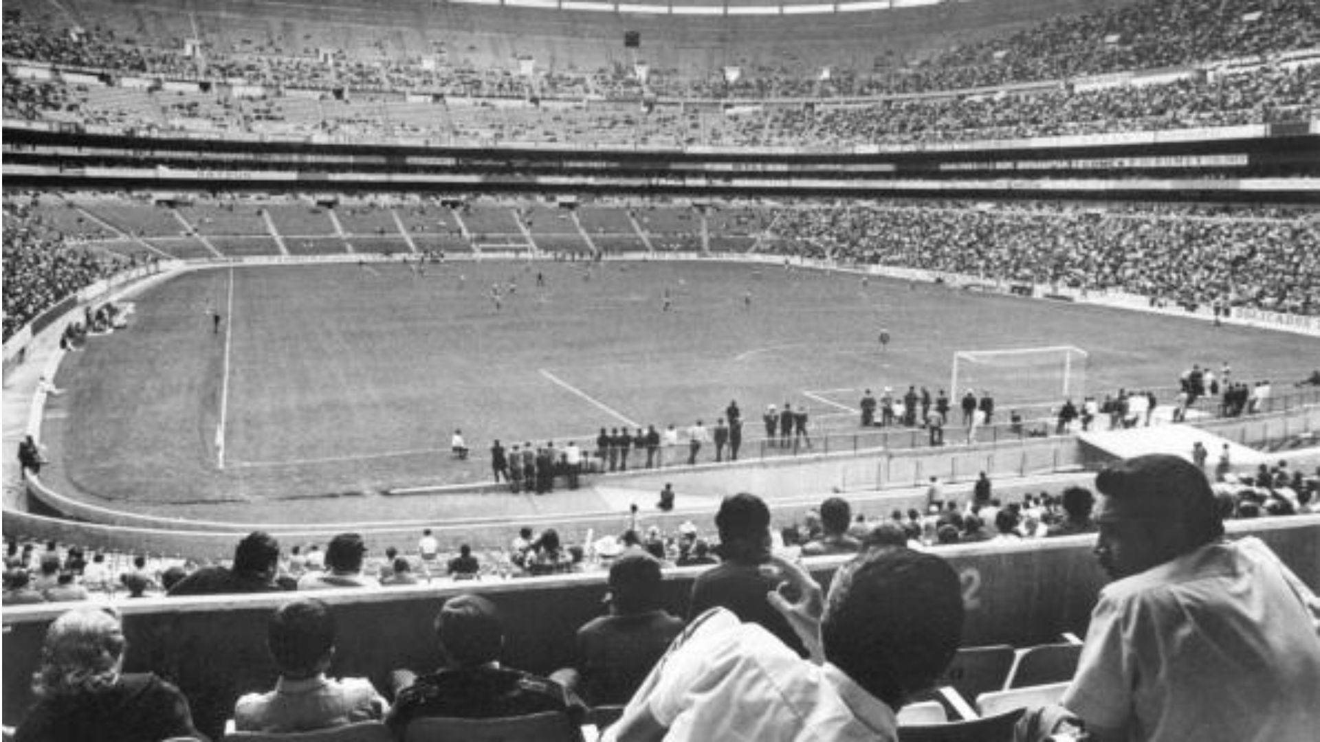 Estadio Azteca 290515
