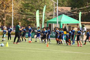 ช้าง เอฟเอ คัพ ฟุตบอล คลินิก 2022/23