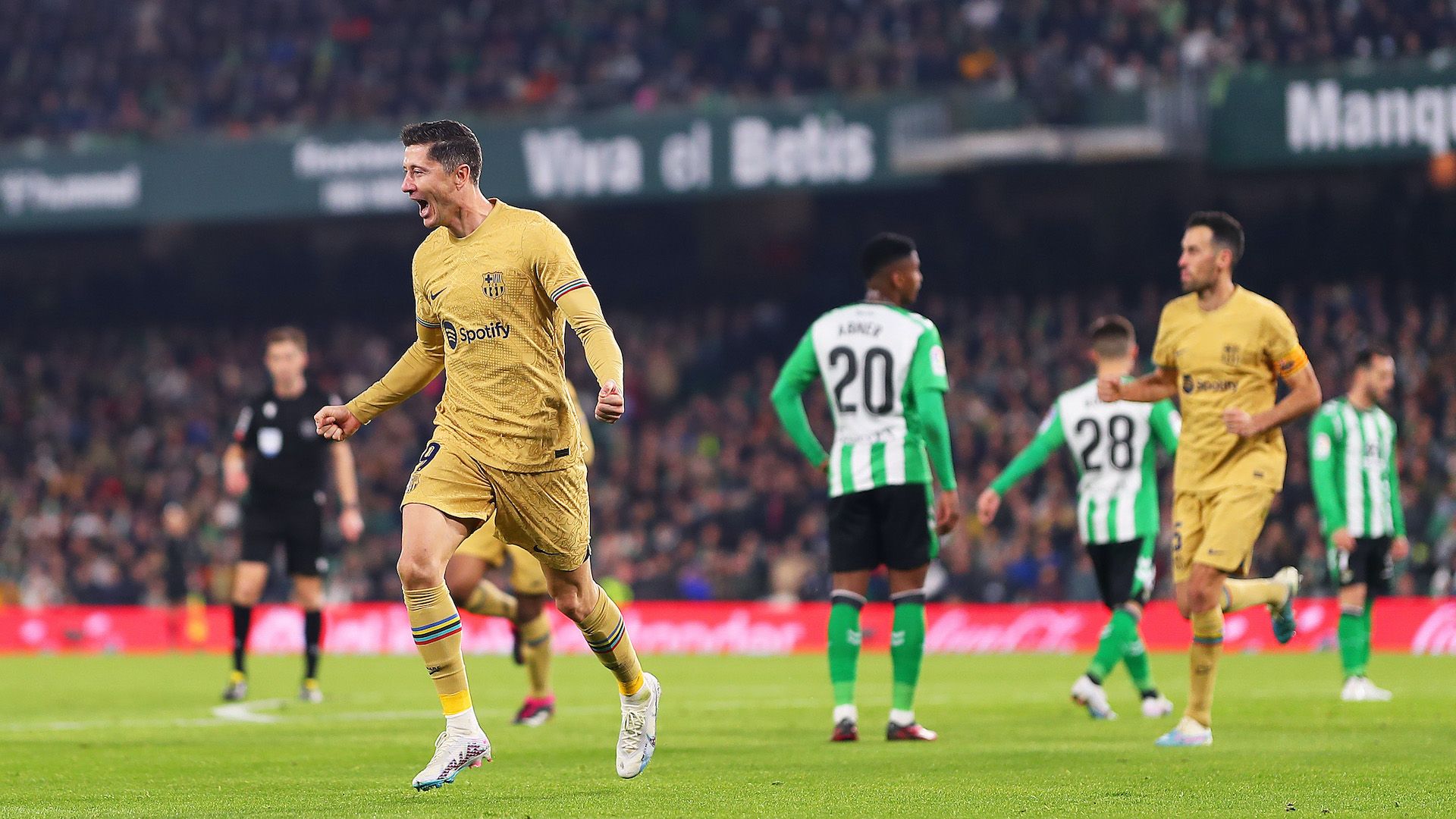 Lewandowski Betis Barcelona LaLiga