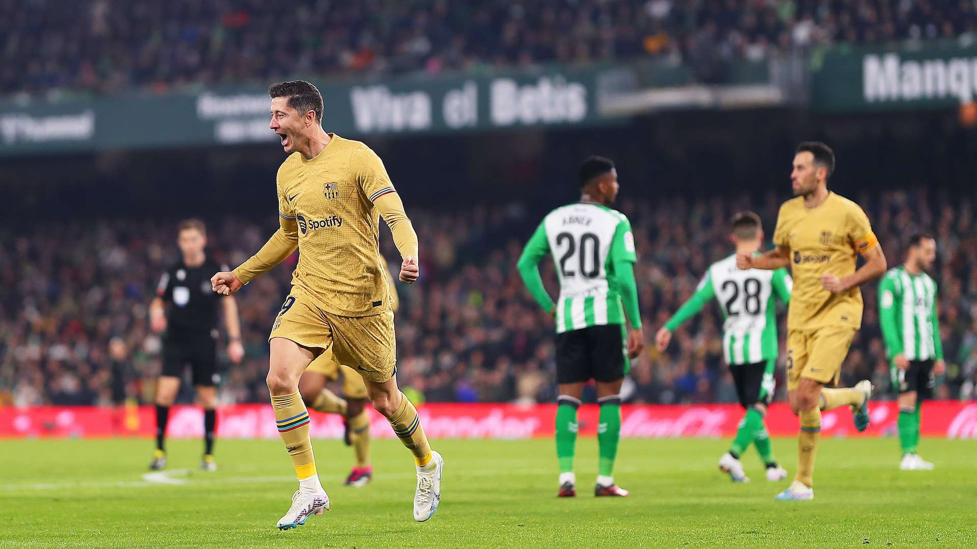 Lewandowski Betis Barcelona LaLiga