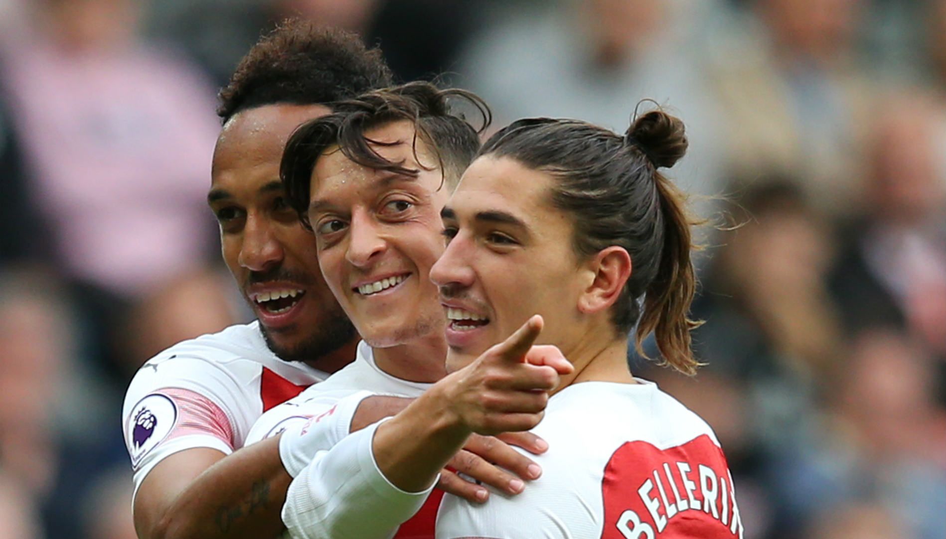 2018-09-15-arsenal-ozil