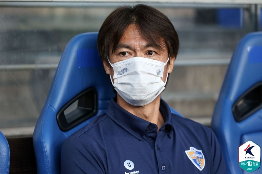 울산 홍명보 감독