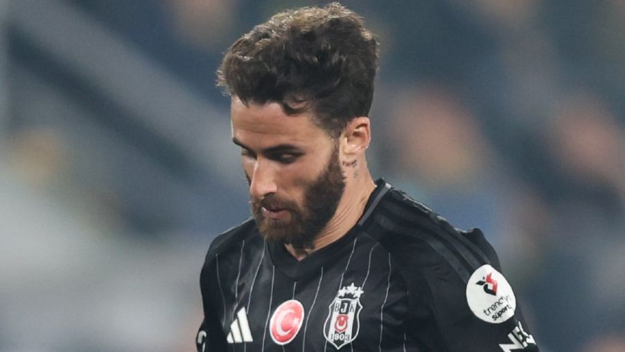 Rafa Silva of Besiktas runs with the ball 