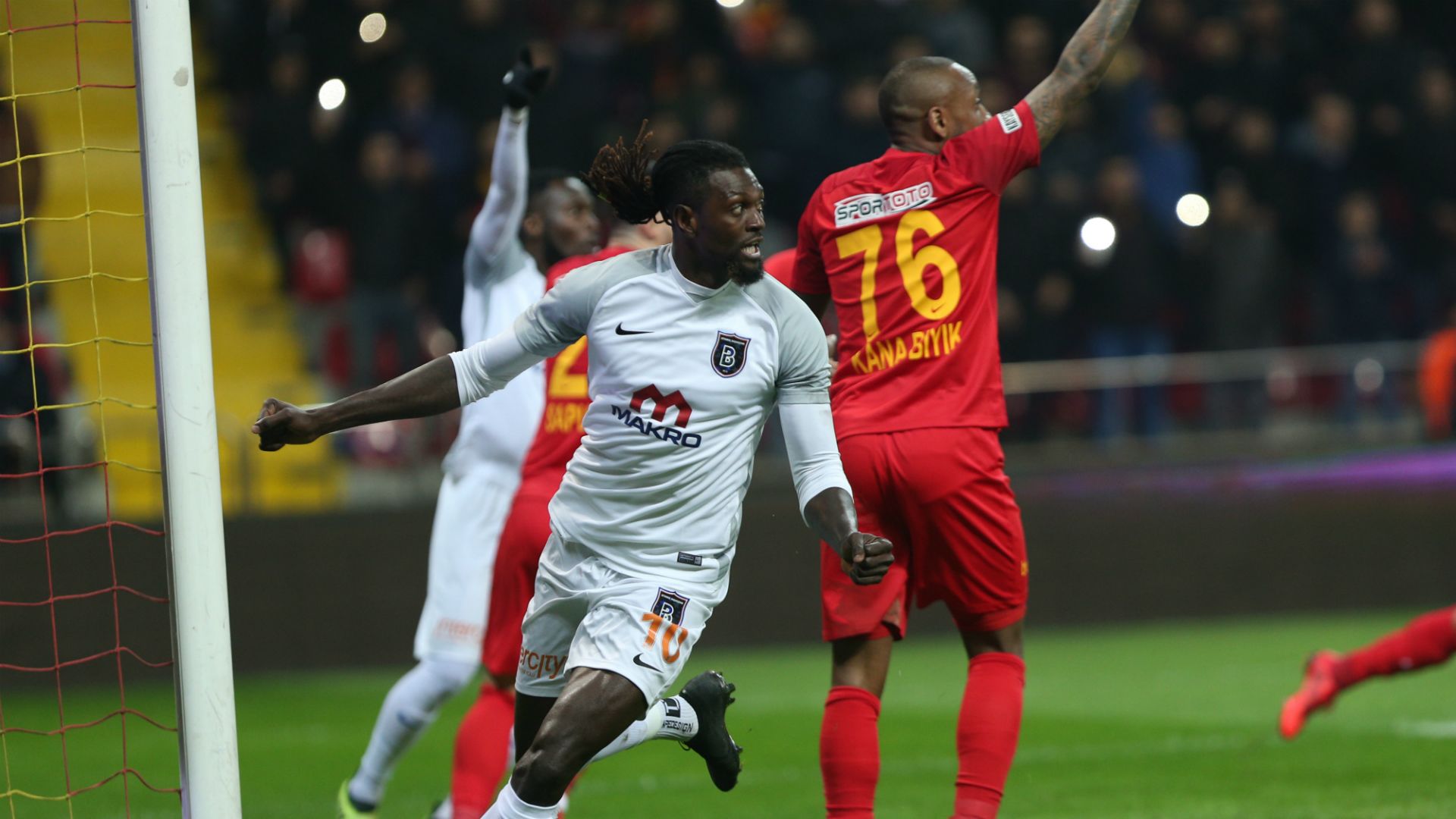 Emmanuel Adebayor Basaksehir Kayserispor 11272017