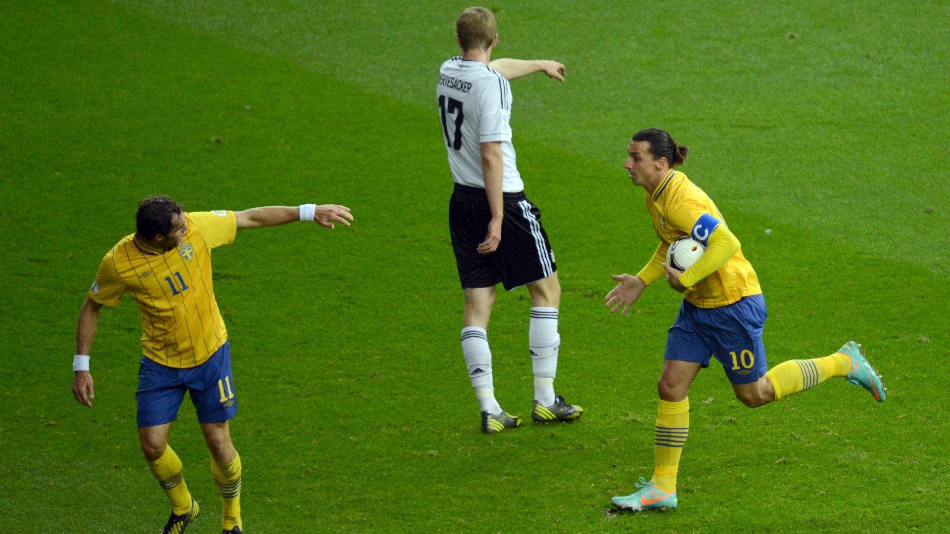 HD Zlatan Ibrahimovic Germany 4-4 2012