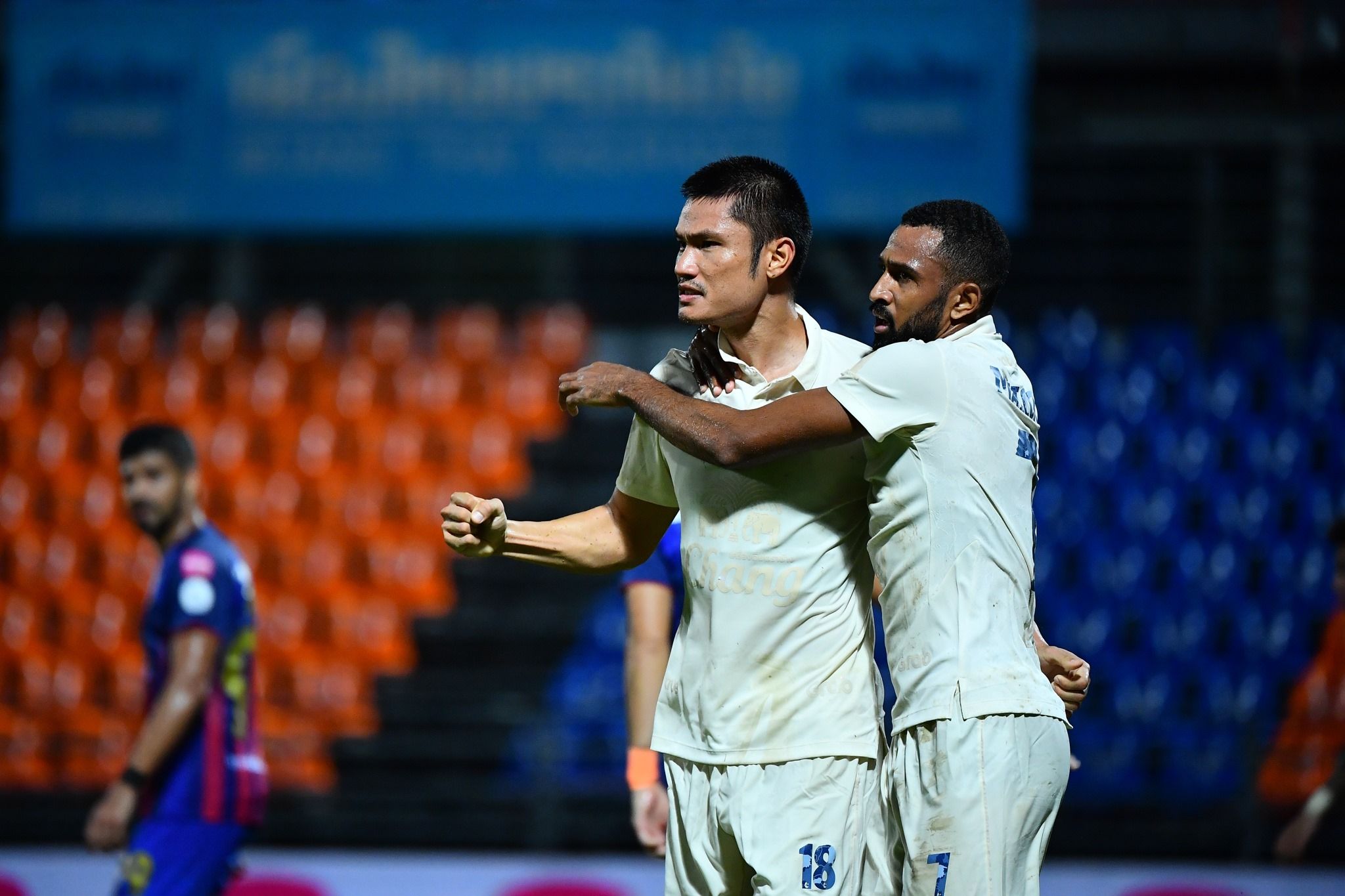 การท่าเรือ - บุรีรัมย์ ยูไนเต็ด : 2021