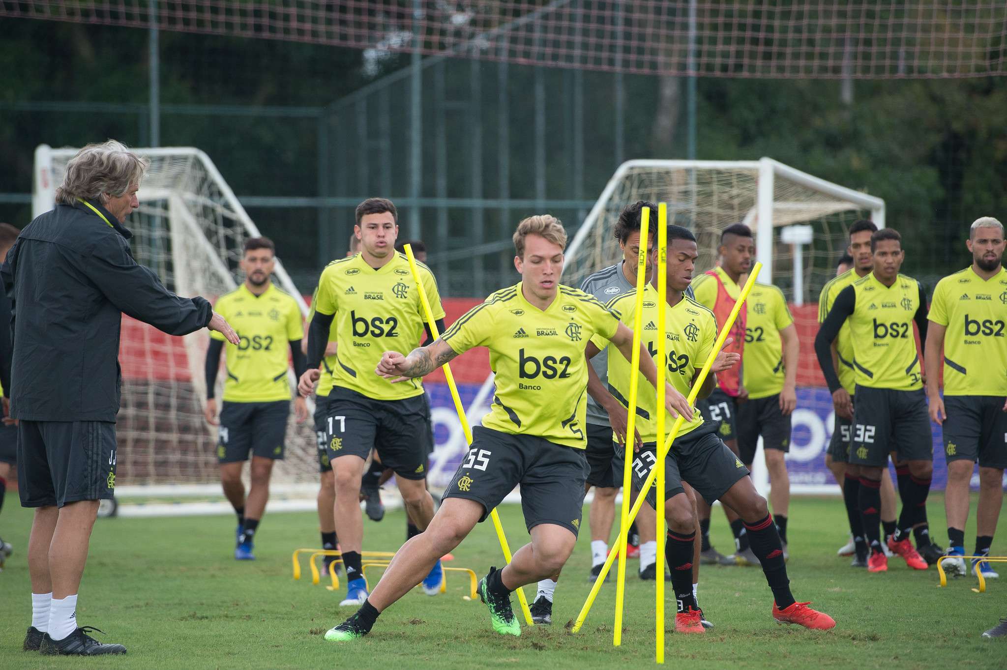 Jorge Jesus comanda treino do Flamengo