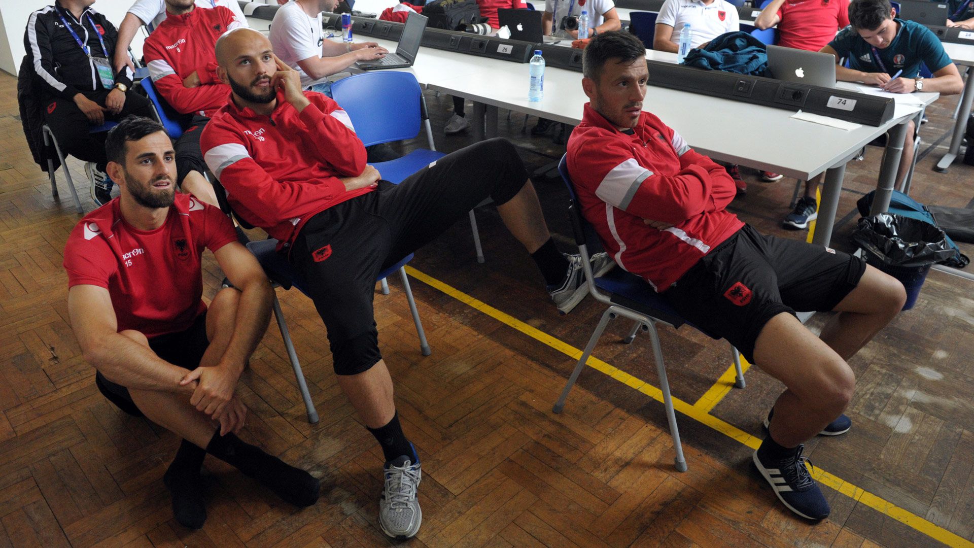 Mergim Mavraj euro 2016