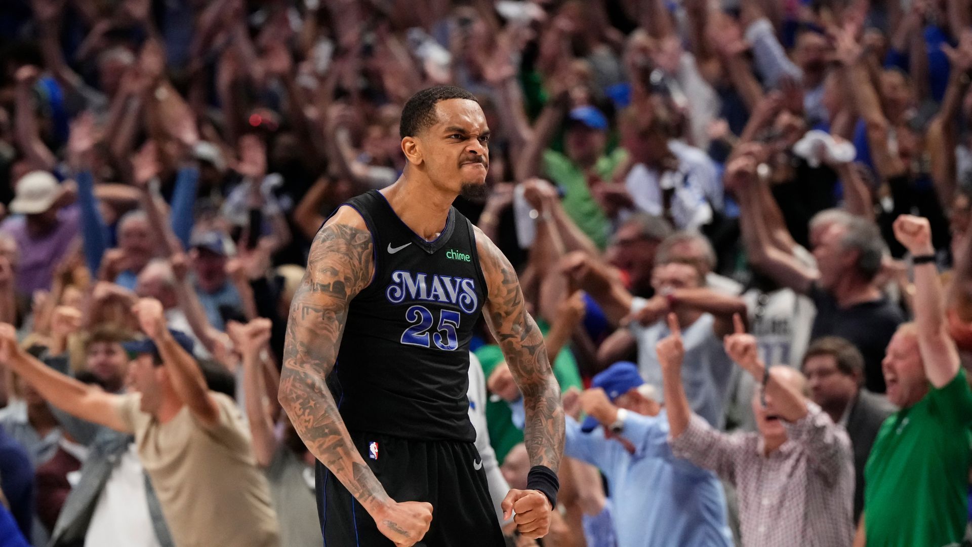 P.J. Washington #25 of the Dallas Mavericks r