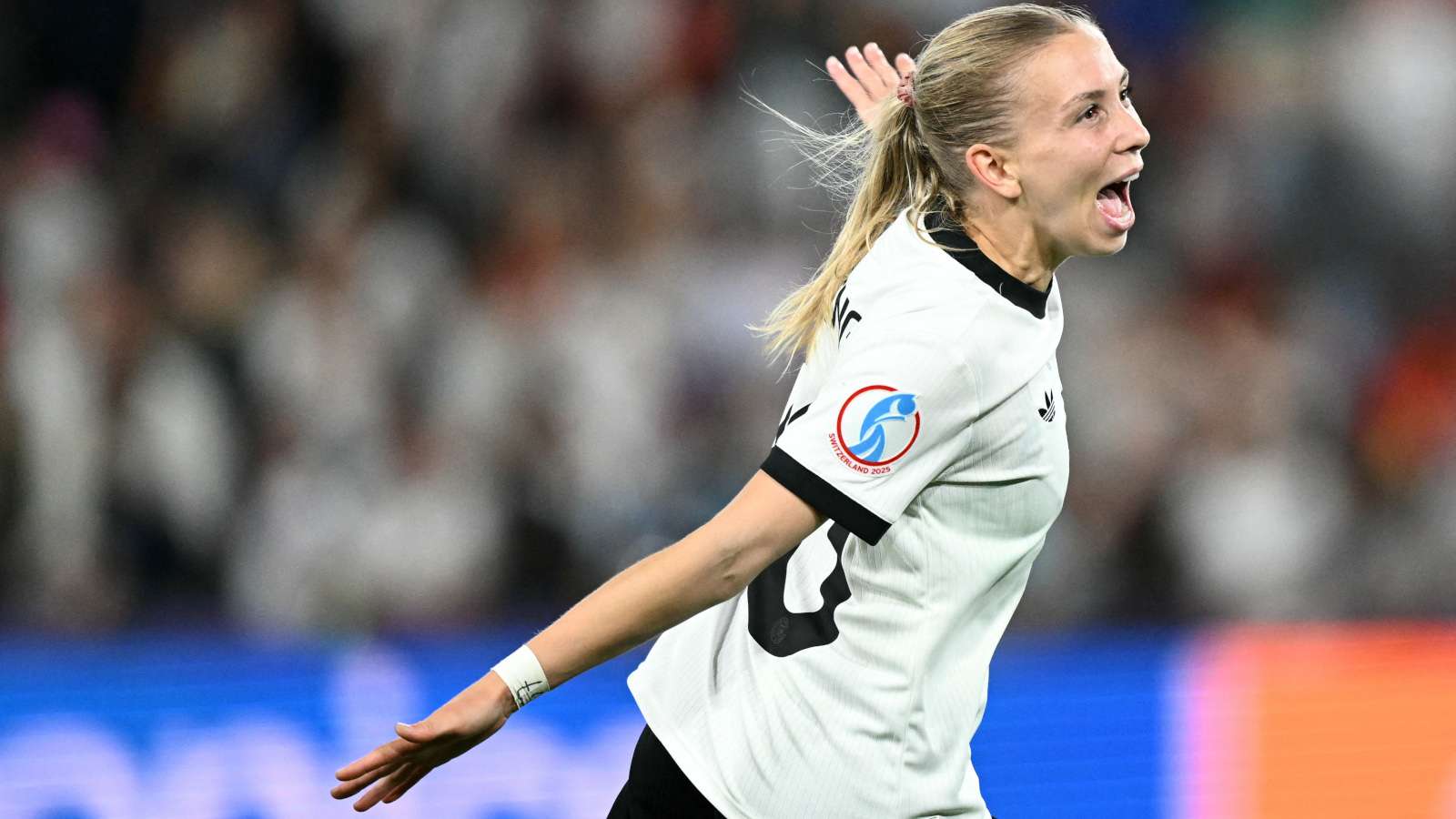 Elisa Senß (Germany)