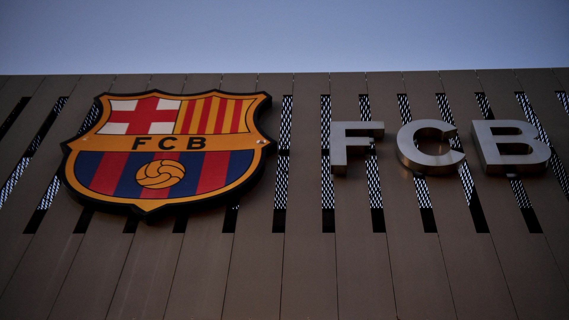 Barcelona-Camp-Nou-front