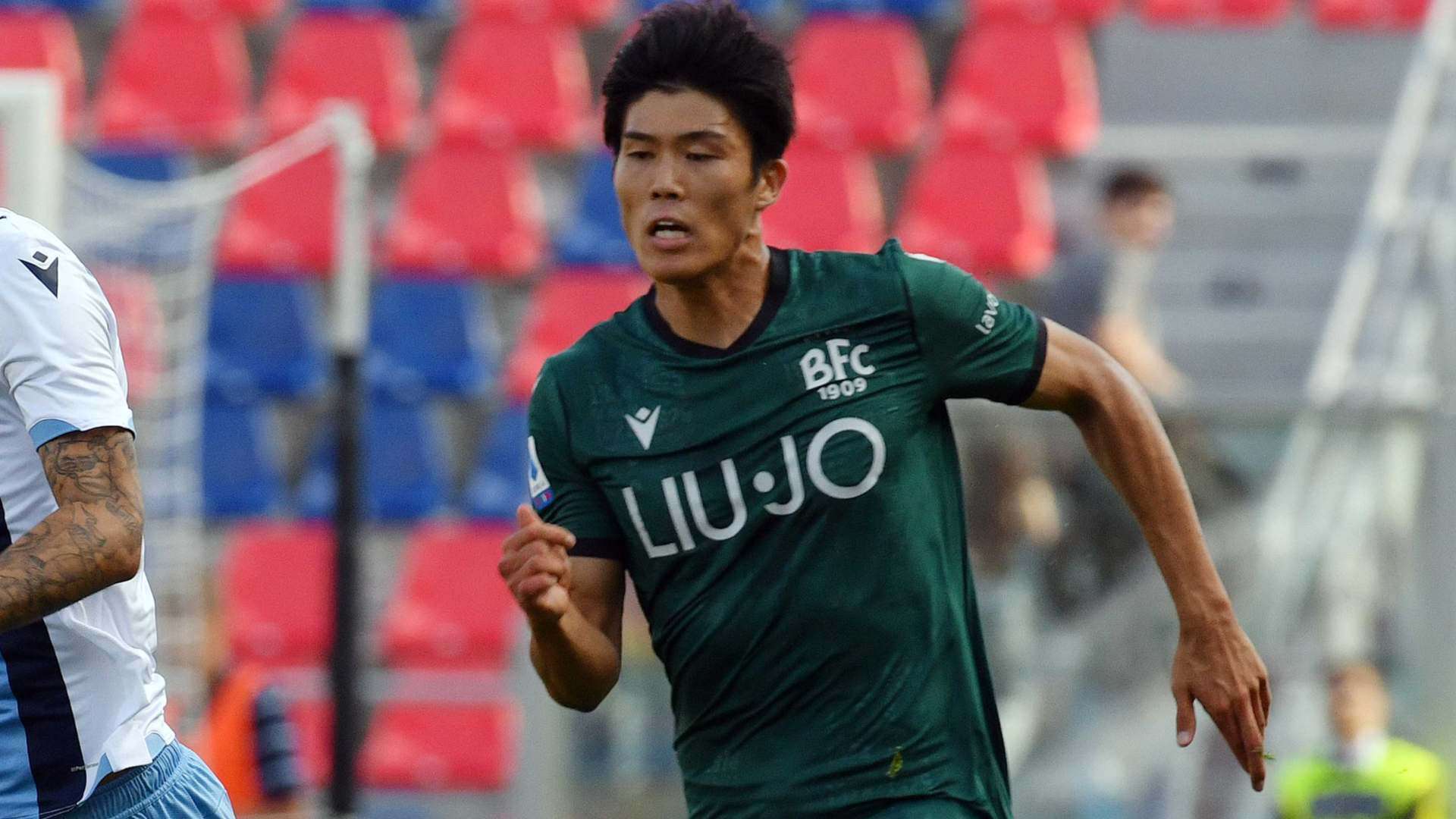 2019-10-08-bologna-takehiro-tomiyasu