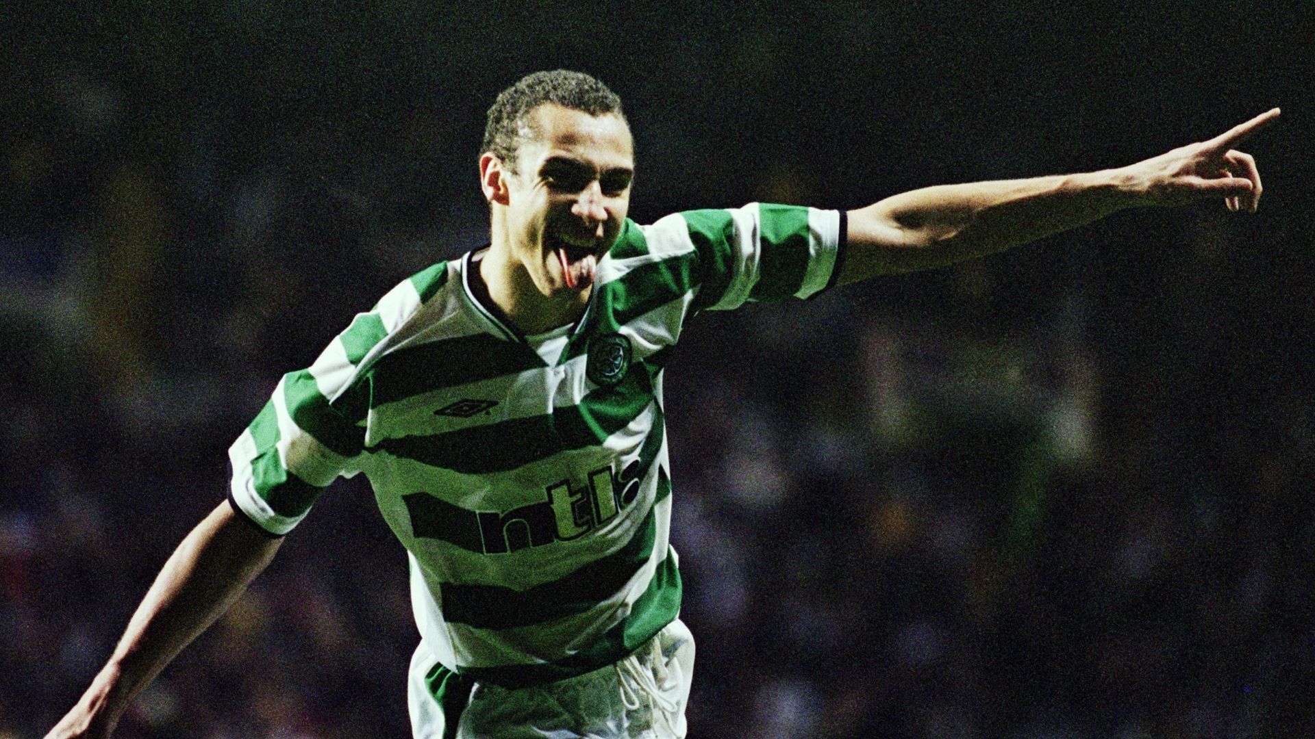 20011206_Henrik Larsson_Celtic