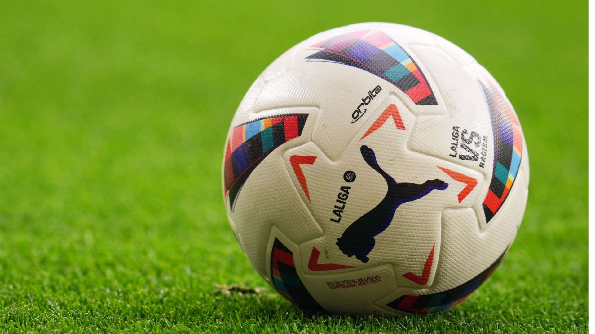 Puma Orbita match ball