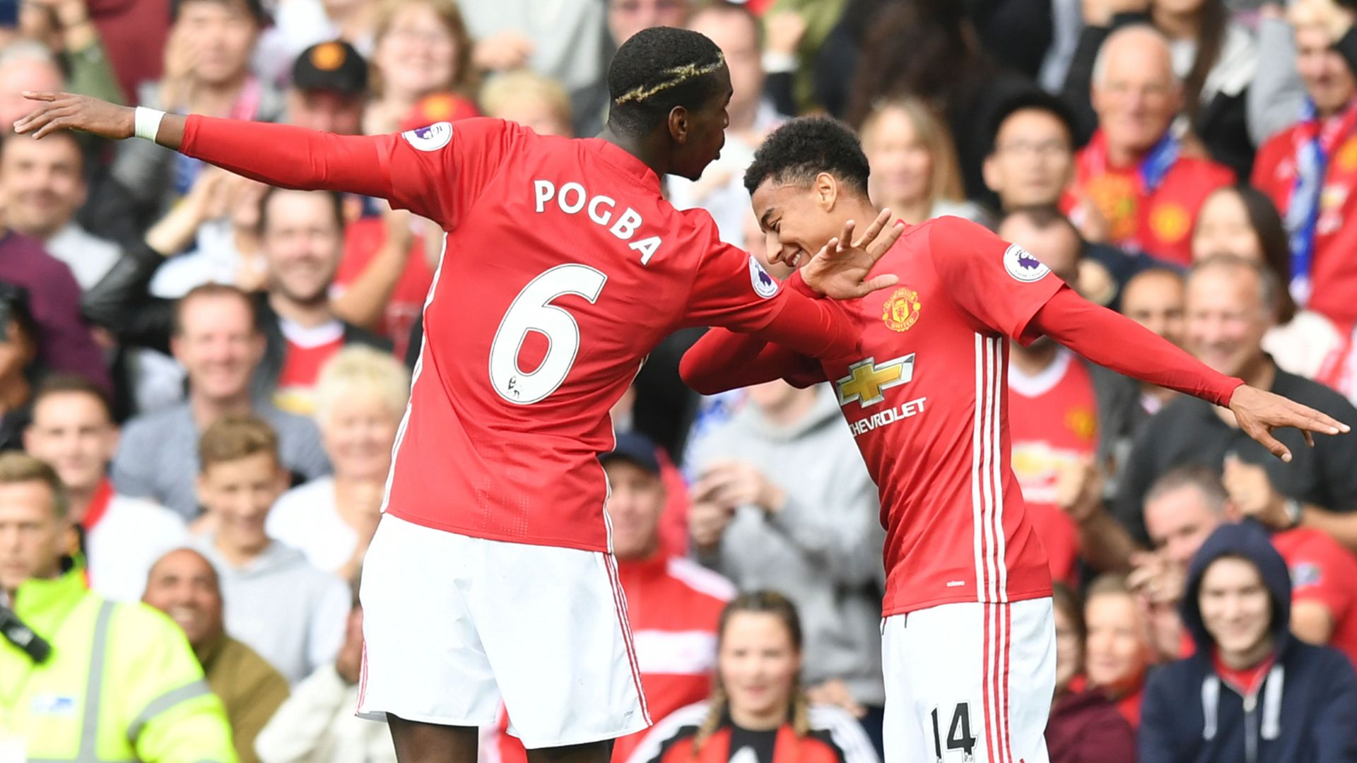 Jesse Lingard Paul Pogba Manchester United