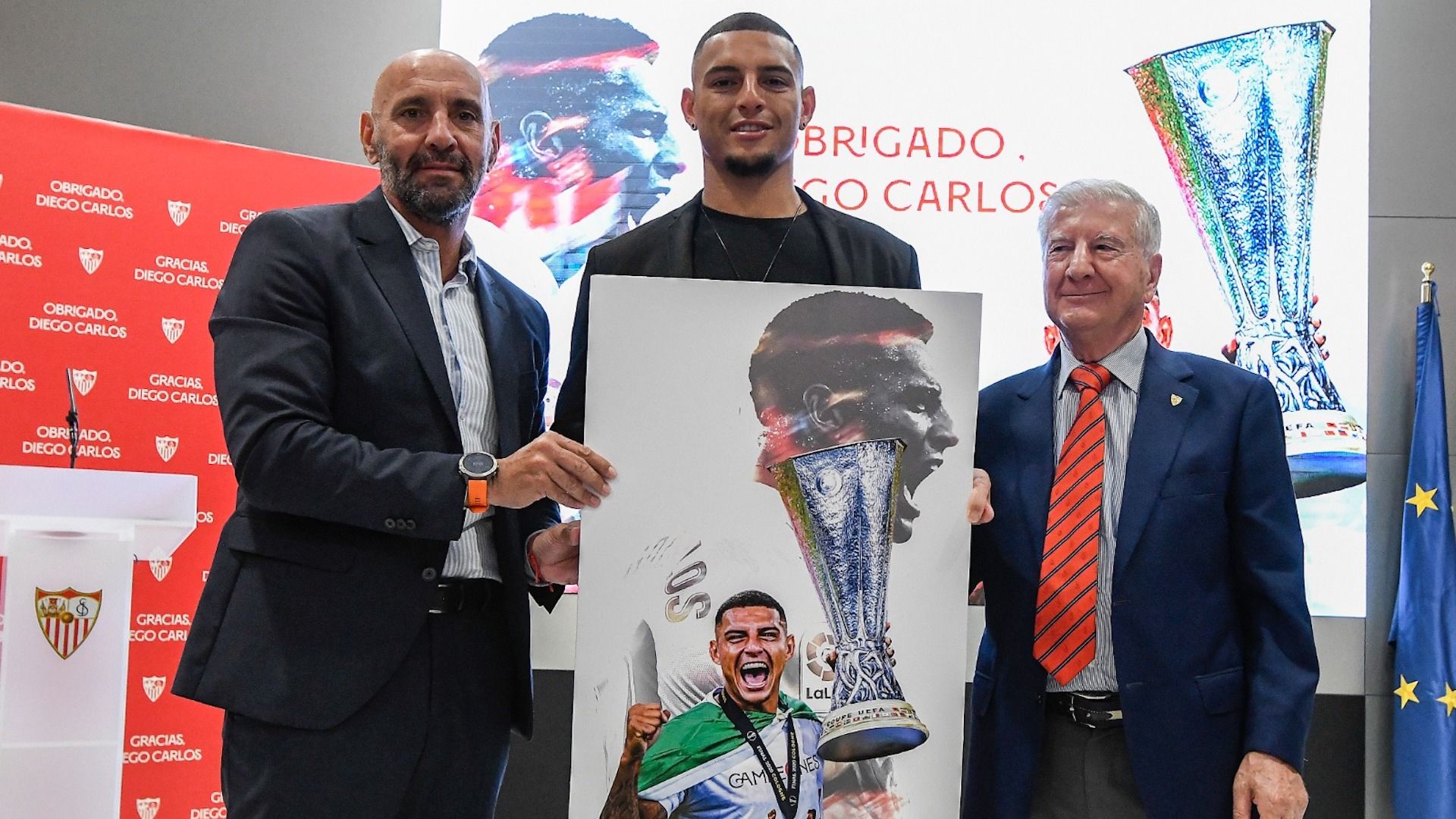 Diego Carlos despedida Sevilla