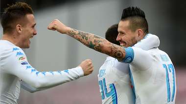 Piotr Zielinski Marek Hamsik Napoli Pescara Serie A