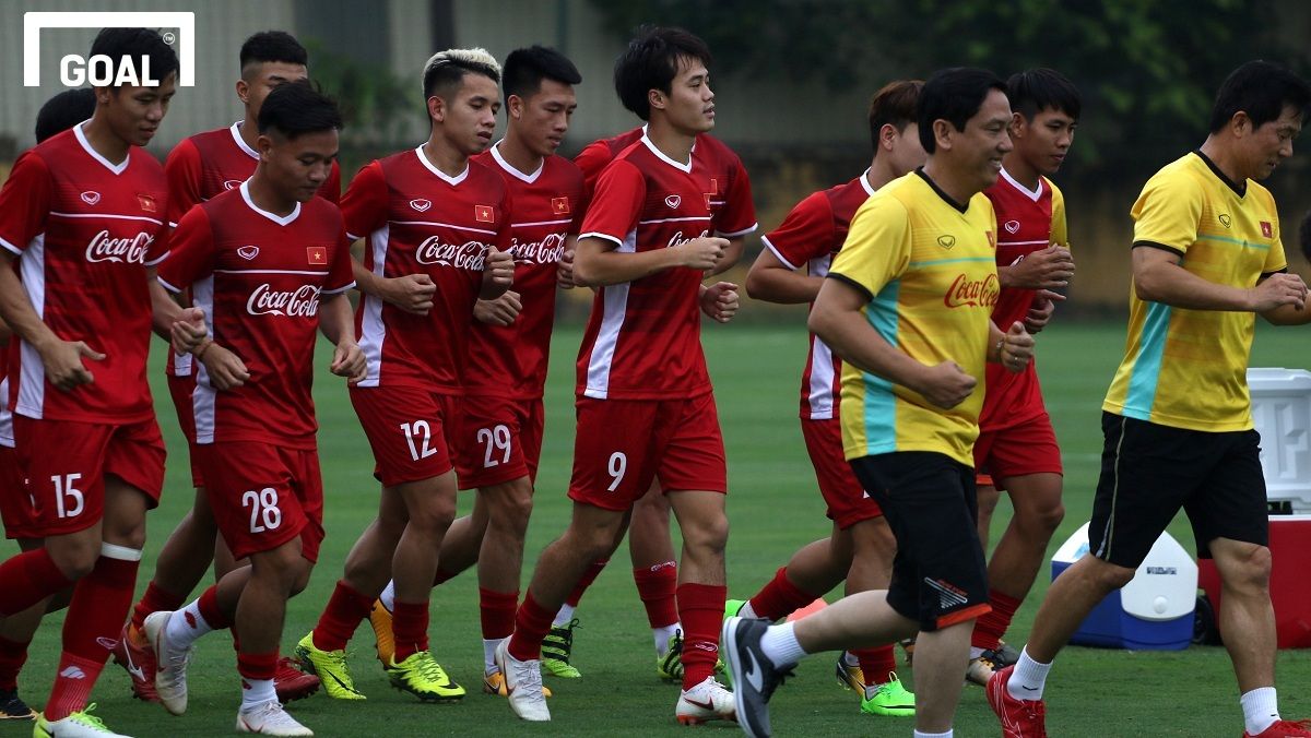 ĐT Việt Nam tập chiều 11/10