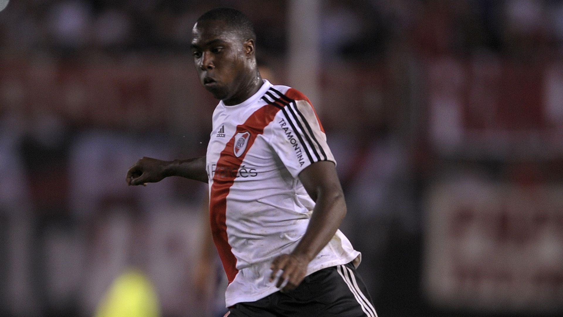 Eder Alvarez Balanta River Plate