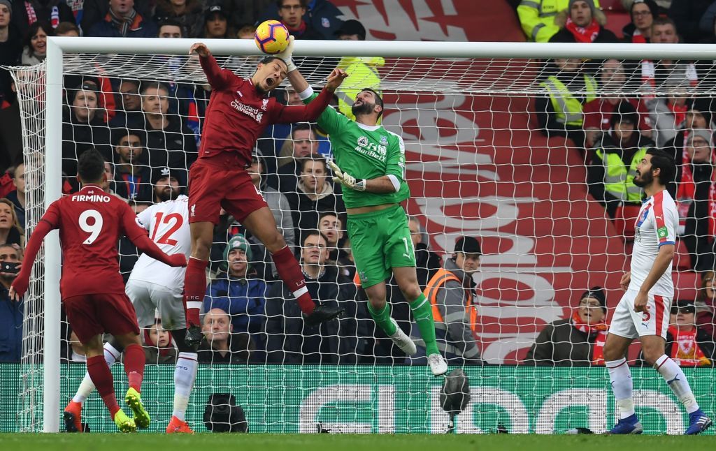 Virgil Van Dijk Liverpool vs Crystal Palace EPL 190119