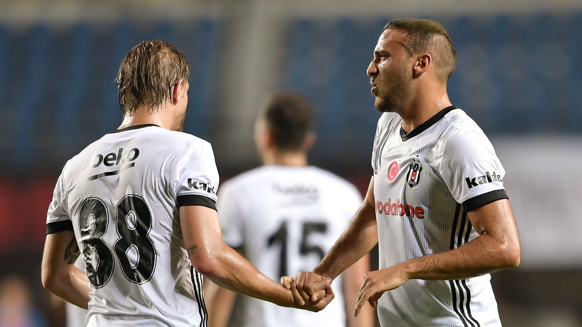 Cenk Tosun Besiktas Schalke