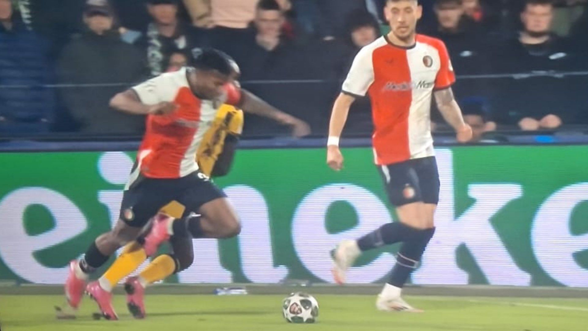 Rigore Thuram Feyenoord Inter