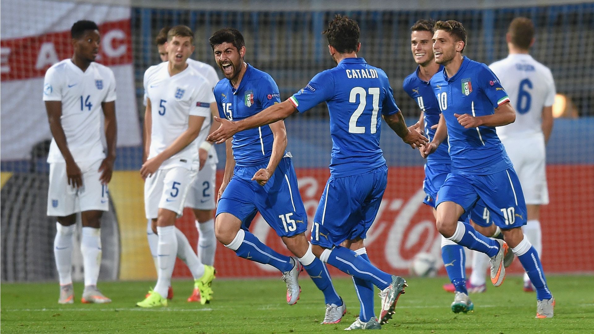 Italy players celebrate Benassi scoring vs England U21 Championship 240615