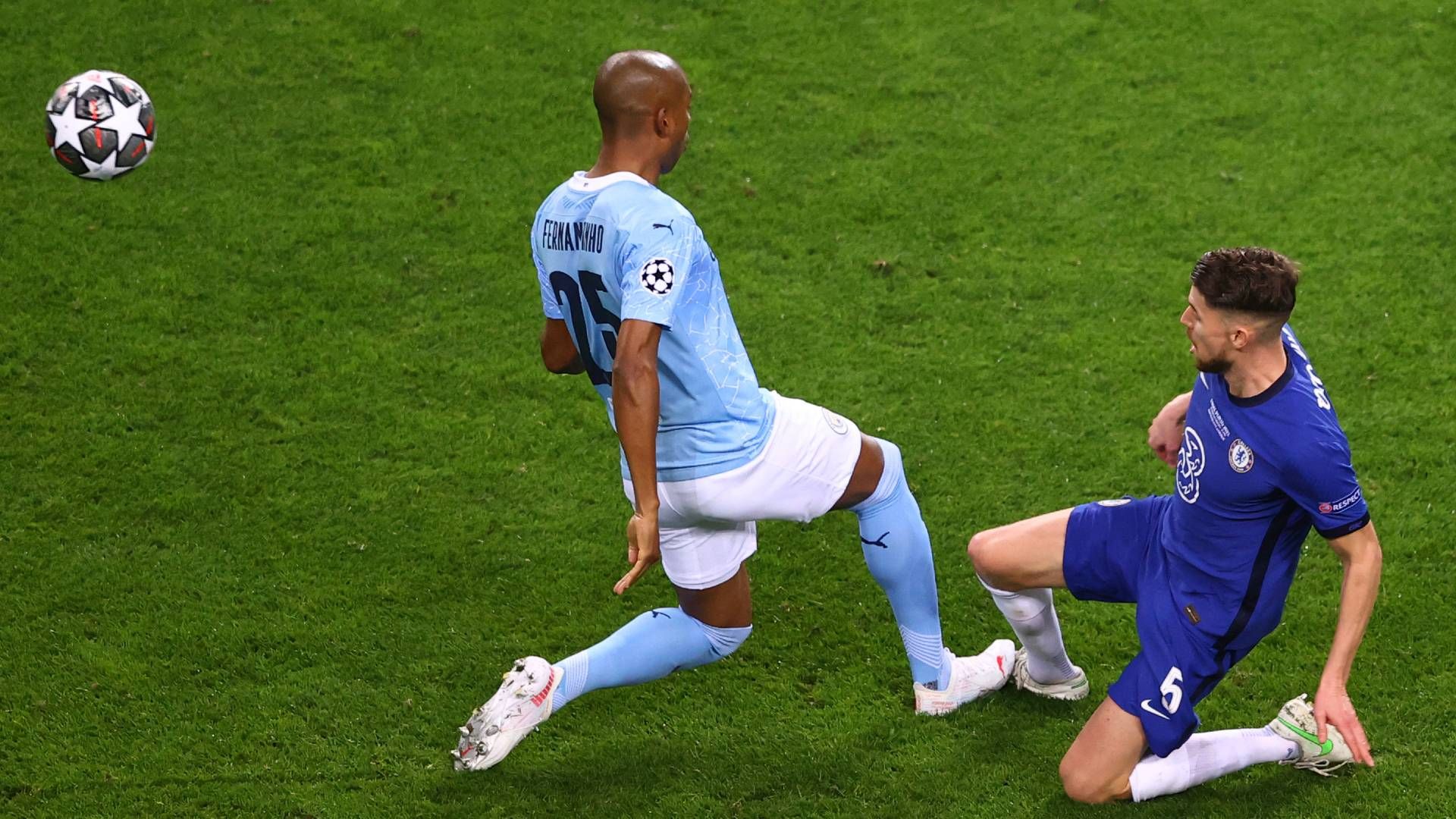 Fernandinho Manchester City Jorginho FC Chelsea Champions League Finale