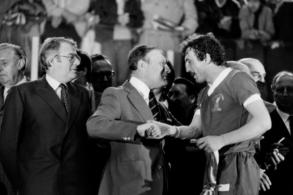 249a9c00cff44f4594b0a04603bb0ebebb38c3e6