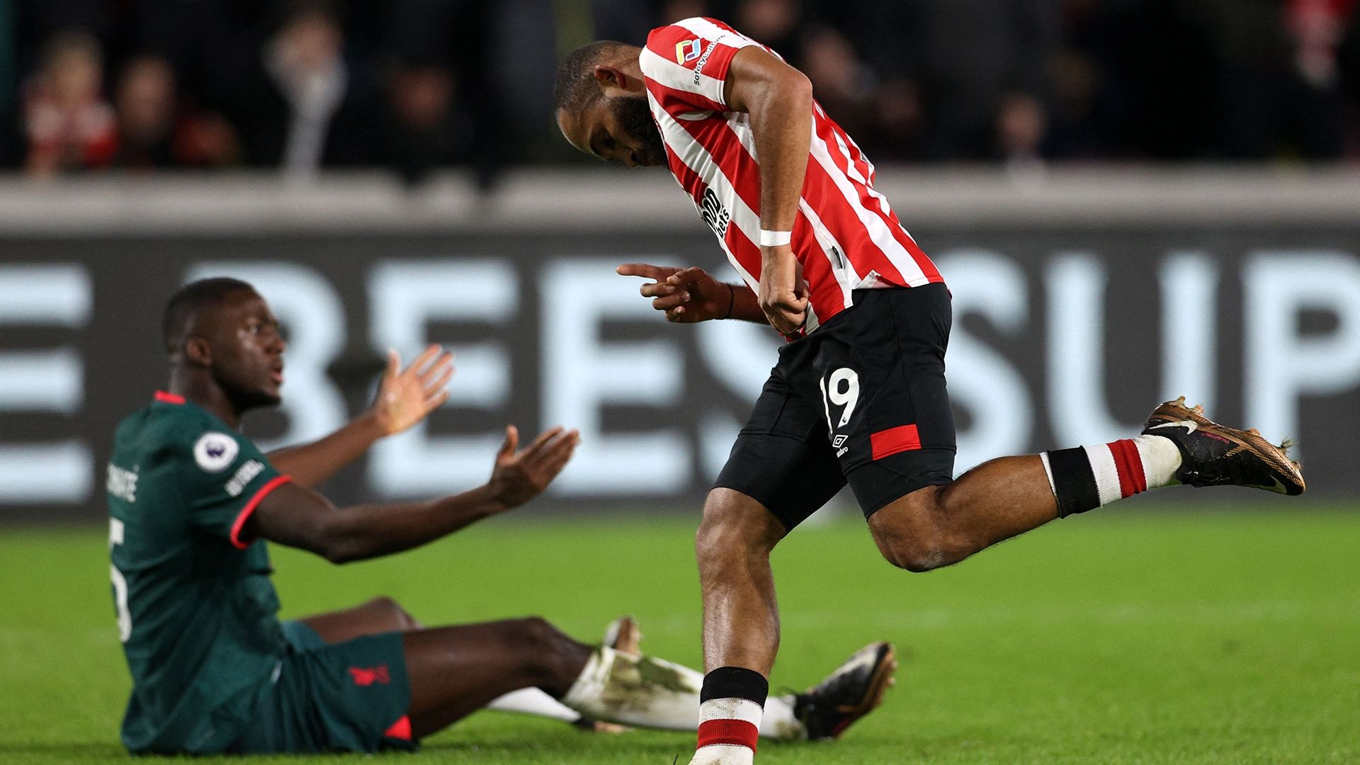 Ibrahima Konate Mbeumo Liverpool Brentford Premier League 2022-23