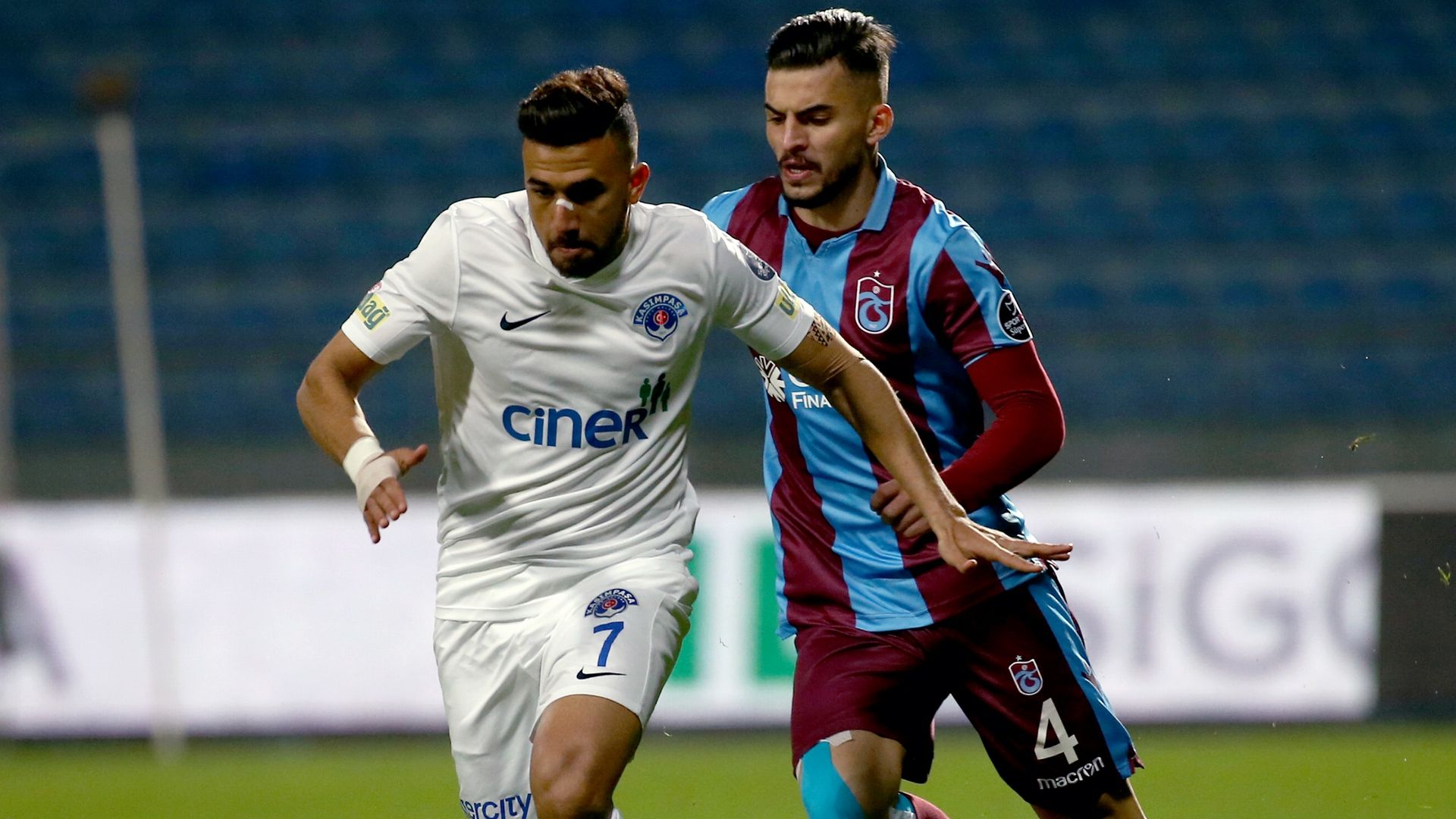 Trezeguet Huseyin Turkmen Kasimpasa Trabzonspor STSL 03042019
