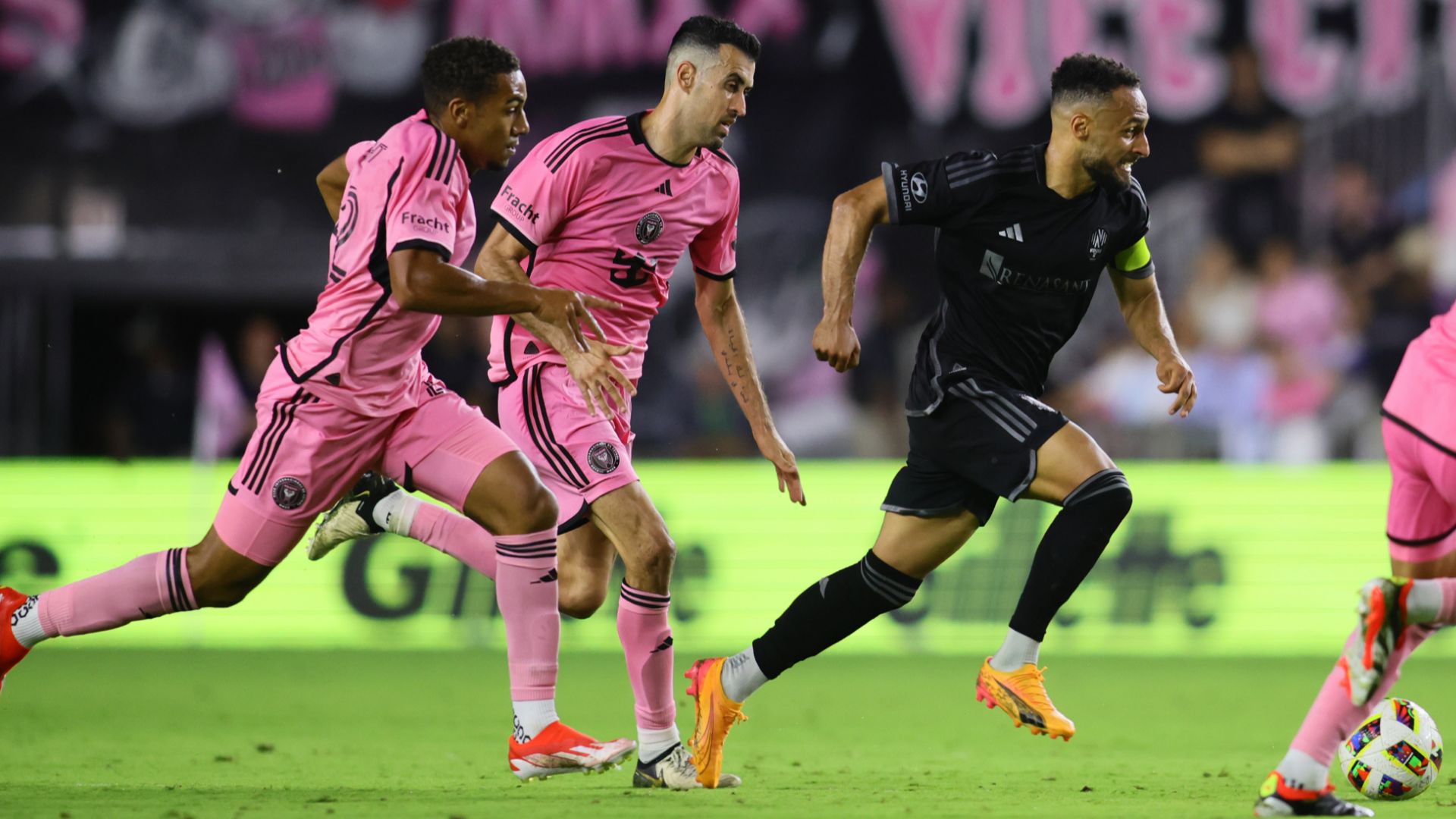 Yannick Bright Sergio Busquets Inter Miami 2024