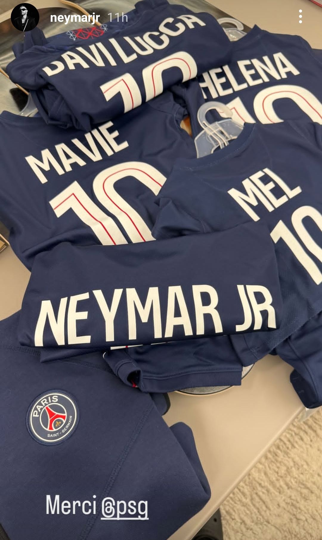 Neymar PSG son