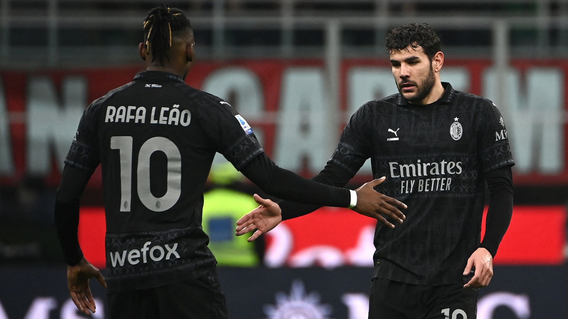 Theo Hernandez Leao Milan Napoli