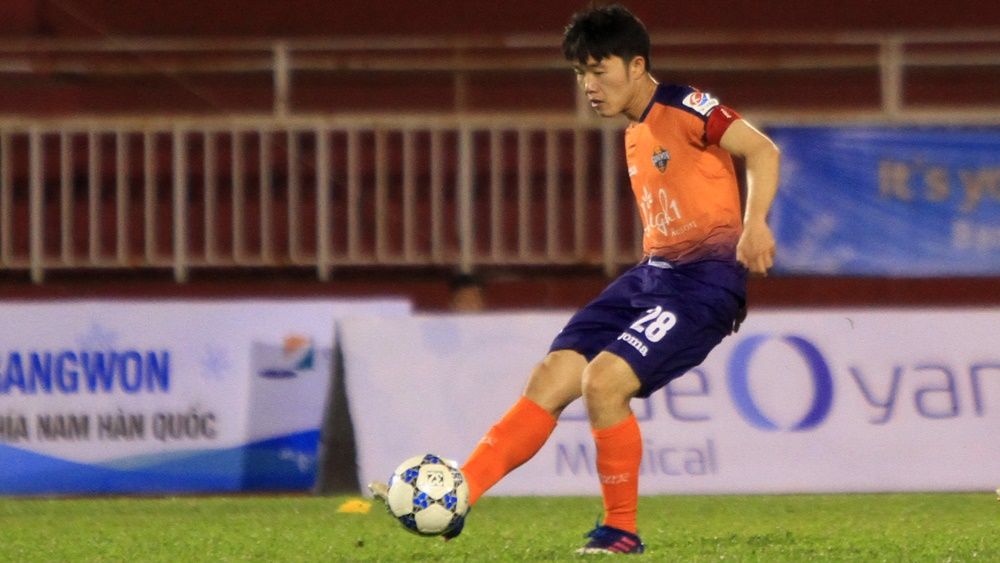 Lương Xuân Trường Gangwon FC Liên quân TPHCM 9/6