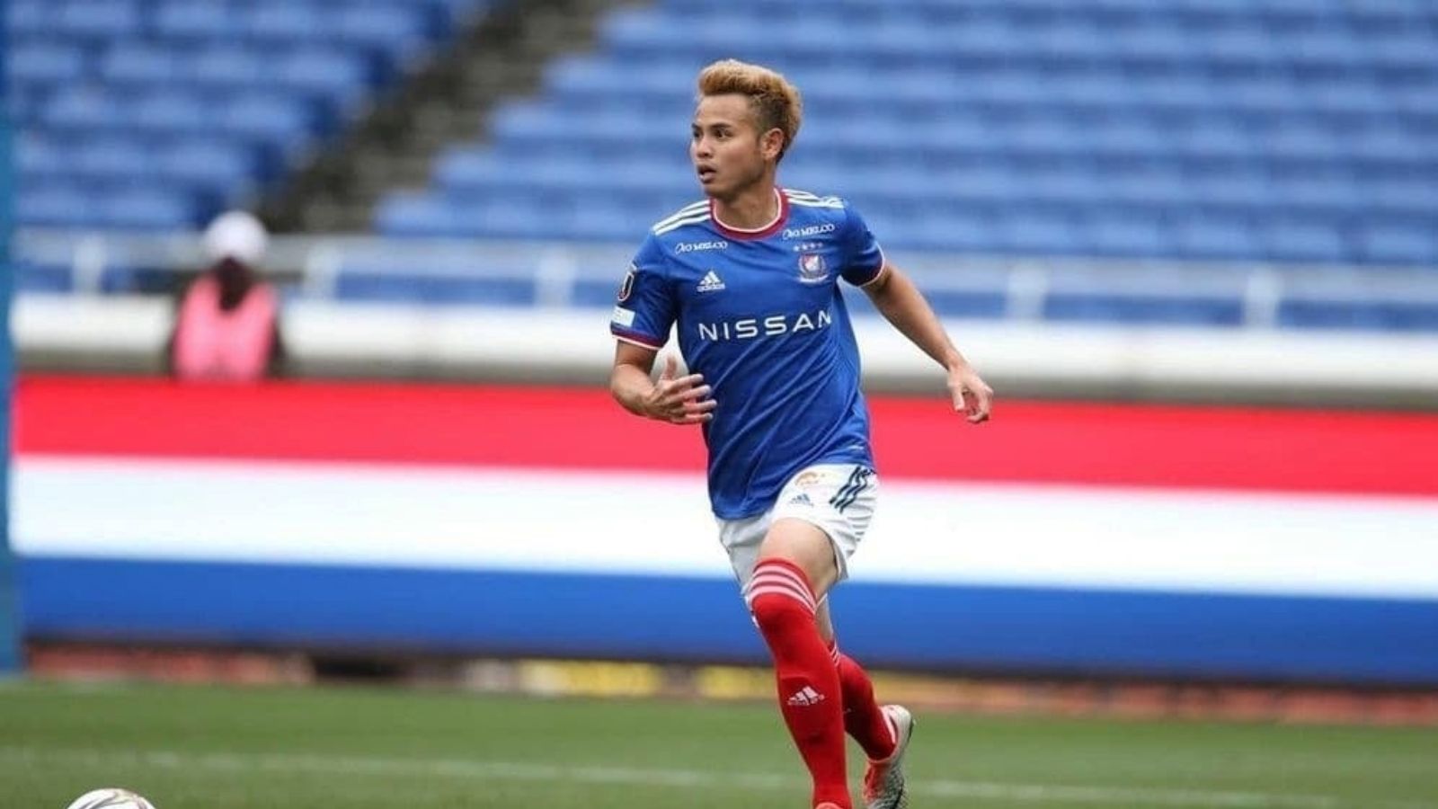 ธีราทร บุญมาทัน